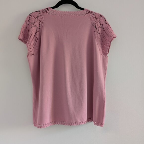 Dress Barn knit detail top - Picture 6 of 7